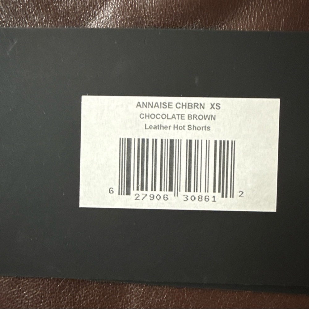 LAMARQUE x REVOLVE Annaise Hot Short in Brown leather size XS NWT $295 msrp - Picture 6 of 9